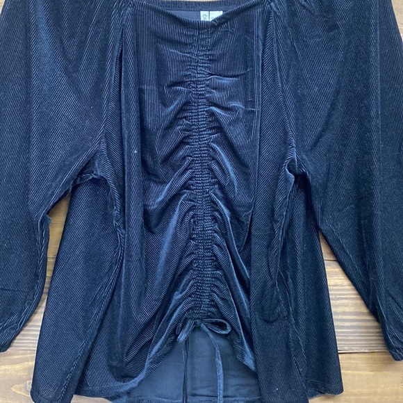 Cato Blouse - Picture 2 of 9